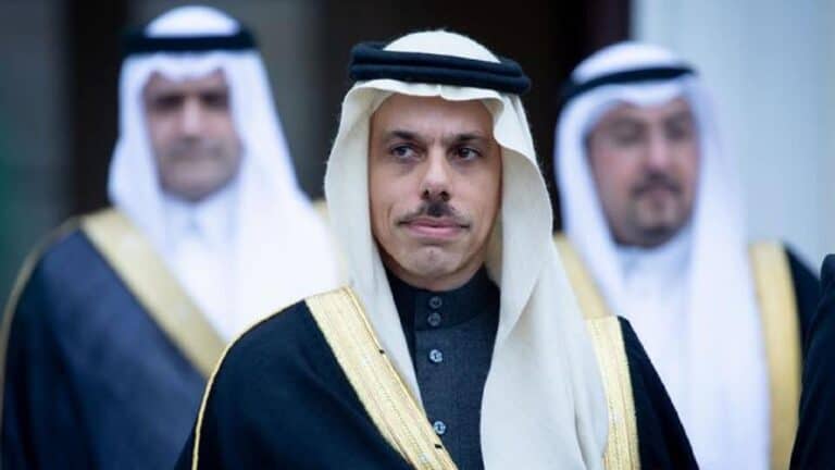 وزير أردني ينفي صلة زيارة الوفد السعودي بقضية باسم عوض الله ويكشف التفاصيل فيصل بن فرحان وزير خارجية السعودية watanserb.com