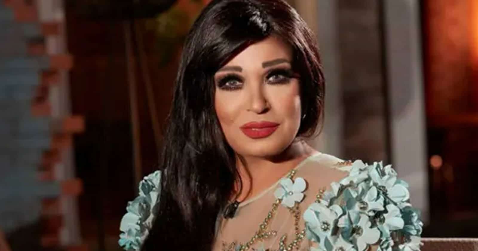 فيفي عبده تتعرض لوعكة صحية