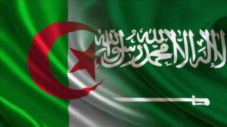 صرخة استغاثة من الجزائريين بالسعودية.. ما قصة المبالغ الضخمة التي أُجبروا على دفعها؟ الجزائر والسعودية watanserb.com