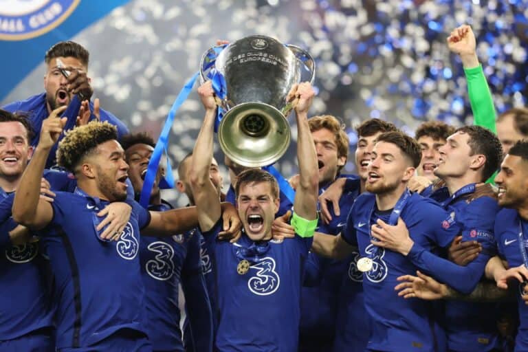 “شاهد” تشيلسي يتوج بطلاً لدوري أبطال أوروبا بعد هزيمة مانشستر سيتي احتفالات فريق تشيلسي بلقب أبطال أوروبا watanserb.com