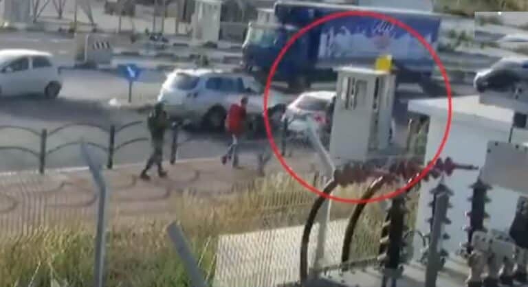 “هتف الله أكبر وأطلق النار” .. عملية جريئة للمقاومة الفلسطينية في نابلس تصيب 3 مستوطنين عملية اطلاق نار على حاجز زعترة watanserb.com