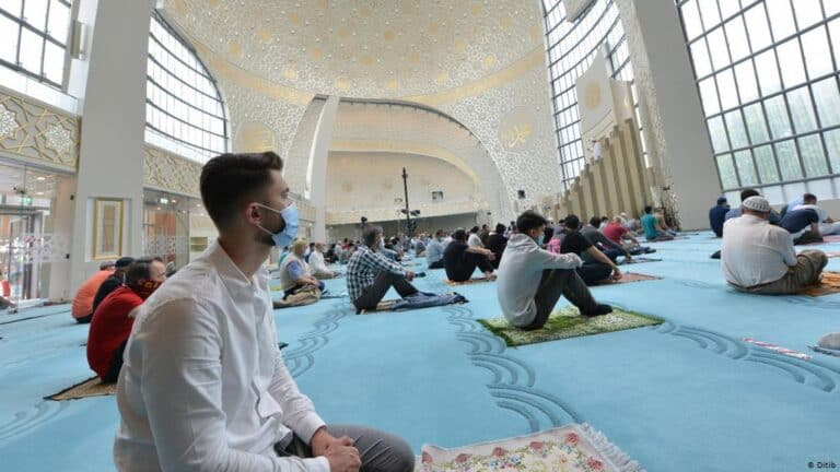 هذا هو موعد عيد الفطر في معظم الدول الإسلامية موعد عيد الفطر watanserb.com