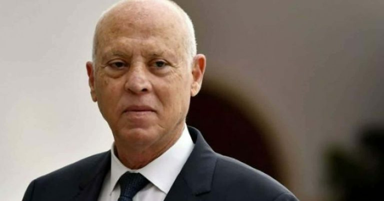 طبيبة تونسية وقيس سعيد watanserb.com
