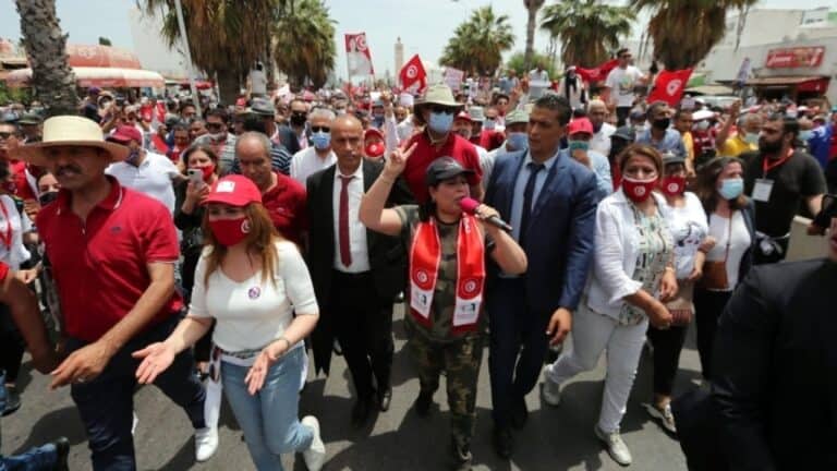 عبير موسى watanserb.com