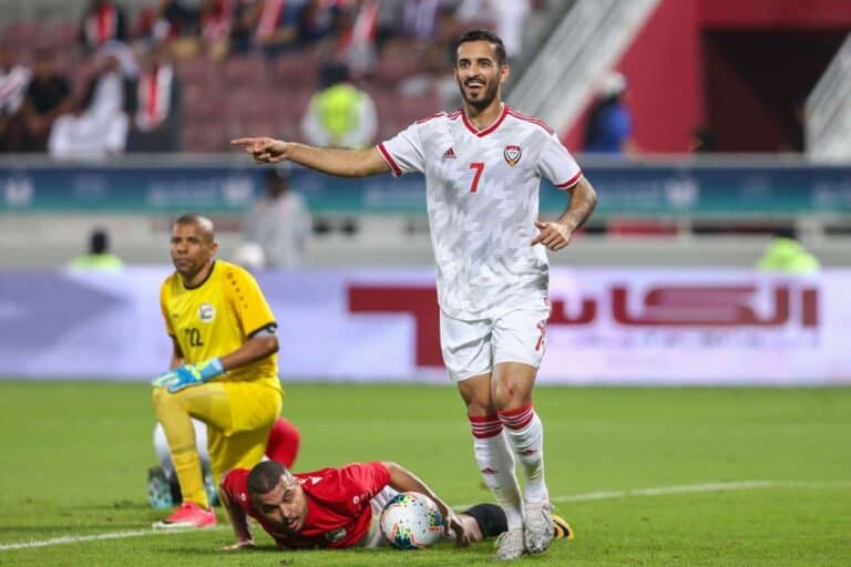 اللاعب علي مبخوت watanserb.com