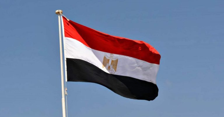 جنازة ميت تثير ضجة watanserb.com