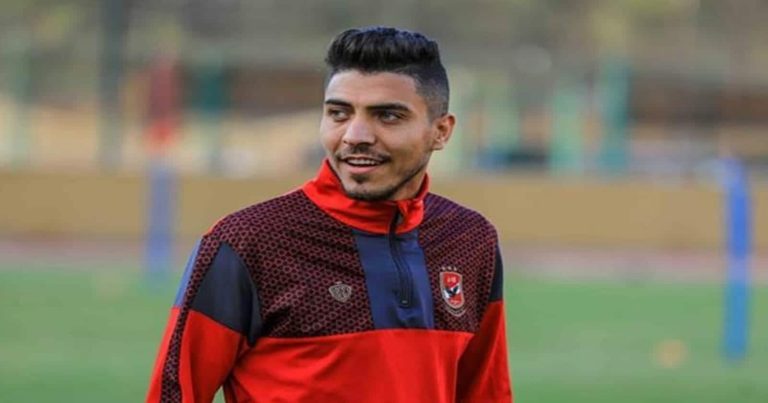 محمد شريف والأهلي watanserb.com