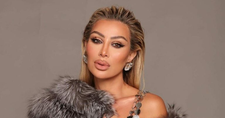 مايا دياب تثير ضجة السوشيال ميديا بما وضعته على رأسها أثناء تكريمها في الإمارات! مايا دياب في الإمارات watanserb.com