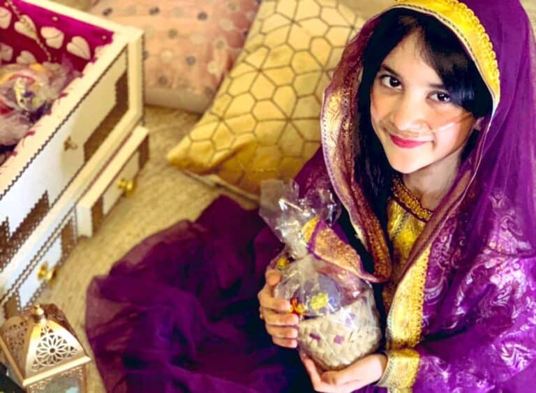 العمانيون يطلقون حملة إلكترونية لإنقاذ الطفلة ميرال.. فما قصتها؟ إنقاذ الطفلة ميرال watanserb.com