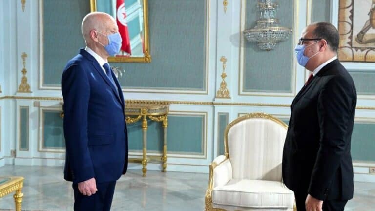 هذا أوّل تعليق من هشام المشيشي على أنباء ضربه لإجباره على الاستقالة ضرب هشام المشيشي watanserb.com