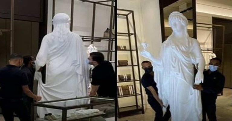 إزالة صنم الآلهة فينوس من أحد المحلات التجارية في الكويت بعد ضجة واسعة “شاهد” صنم الآلهة فينوس watanserb.com