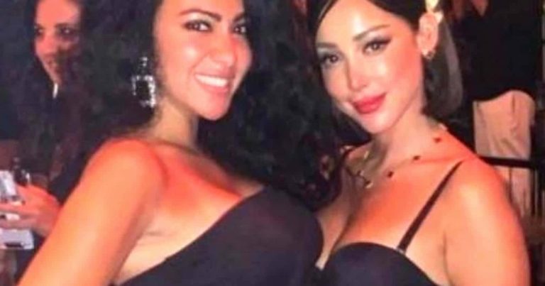 ميرهان حسين بصورة جريئة مع زوجة تامر حسني في أحد السهرات! ميرهان حسين وبسمة بوسيل watanserb.com
