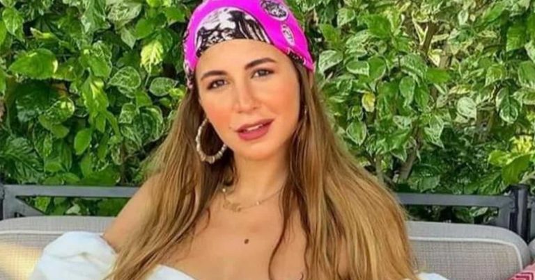 الفنانة ملك قورة تنشر صوراً جريئة على الشاطئ وهجوم عليها بسبب جنازة دلال عبدالعزيز: “عيب” صور ملك قورة على الشاطئ watanserb.com
