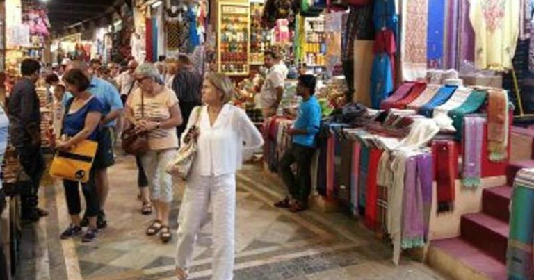 بيع الخمور في السلطنة watanserb.com