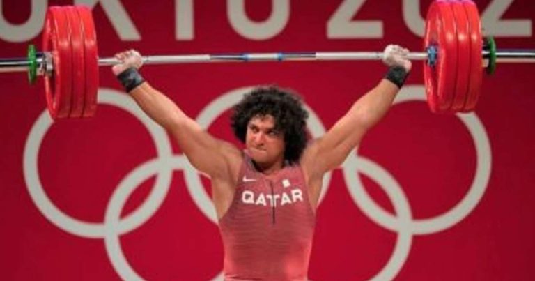 من هو الرباع القطري فارس حسونة صاحب أولى الميداليات الذهبية الأولمبية لدولة قطر؟! القطري فارس حسونة watanserb.com