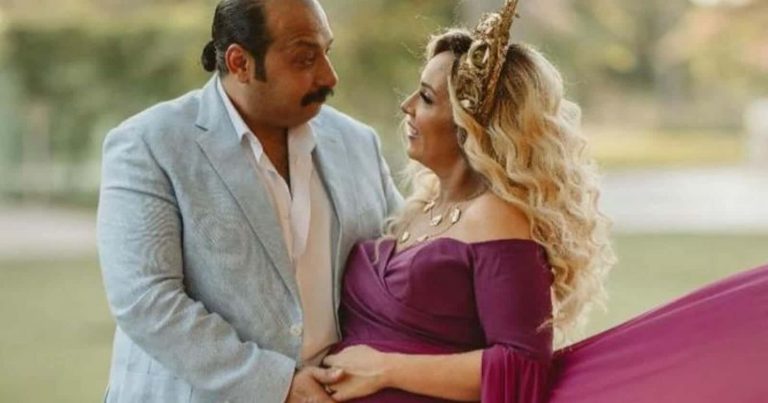 الفنان المصري محمد ثروت watanserb.com