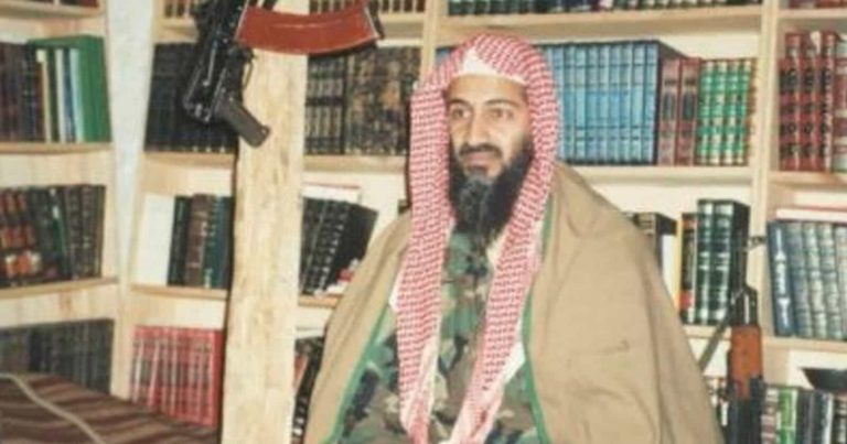 أسامة بن لادن أمر عناصره بعدم اغتيال بايدن بعدما شكل فرقتين للاغتيال أسامة بن لادن وبايدن watanserb.com
