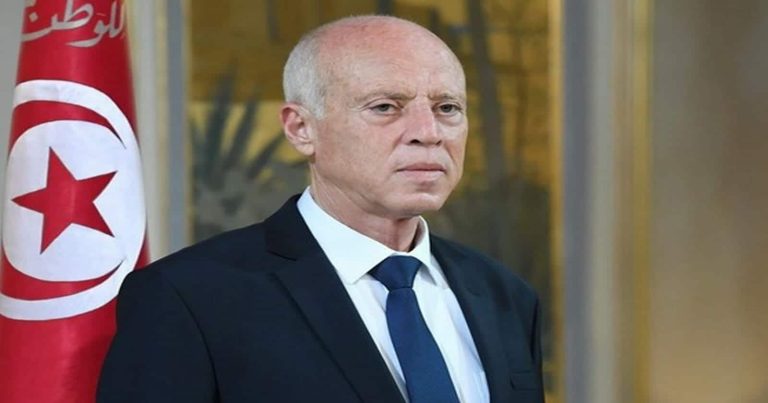 قيس سعيد اخترع آية جديدة watanserb.com
