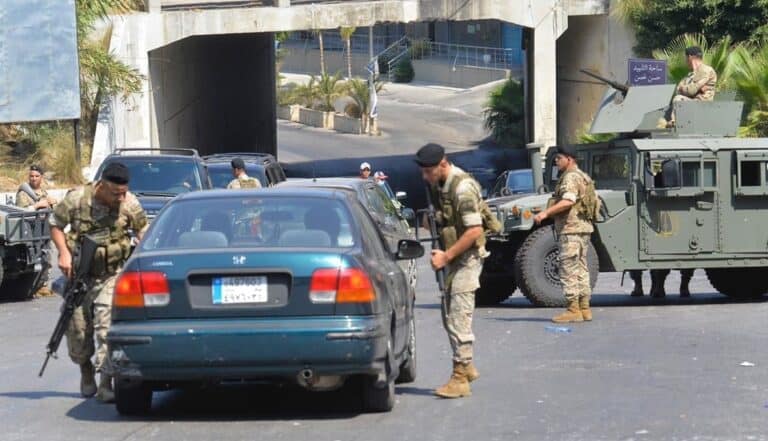 ماذا يحصل في لبنان: ما بين انفجار مرفأ بيروت وأحداث خلدة ويد إسرائيل الخفية! أحداث خلدة في لبنان watanserb.com