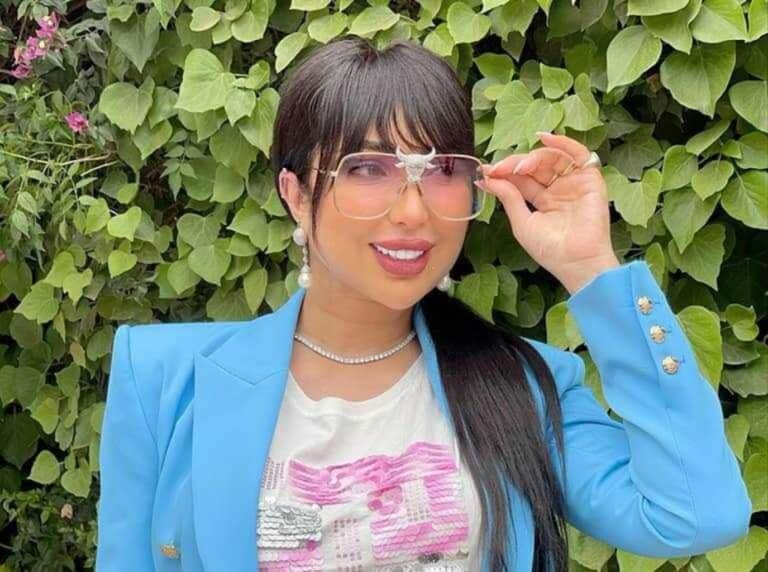 دنيا بطمة تثير الجدل بصور كشفت بطنها وارتدت “شورت جينز”! دنيا بطمة watanserb.com