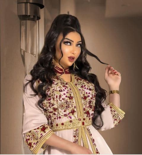 دنيا بطمة 