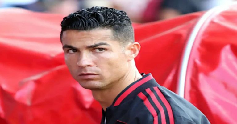 رونالدو يترك قصره الفاخر watanserb.com