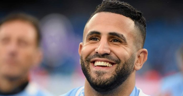 اللاعب الجزائري رياض محرز watanserb.com