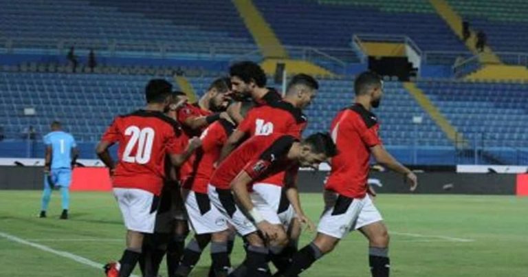 منتخب مصر يتعادل مع الغابون في التصفيات المؤهلة لمونديال كأس العالم 2022 (فيديو) منتخب مصر والغابون watanserb.com