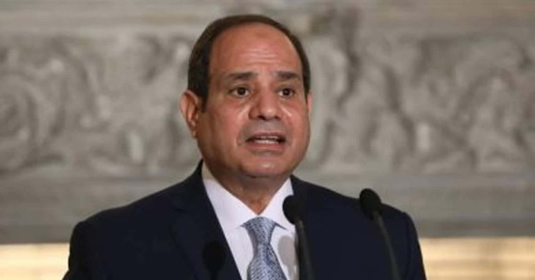 السيسي: الله حفظ مصر من السقوط كما حدث في الجوار! (فيديو) السيسي ومصر watanserb.com