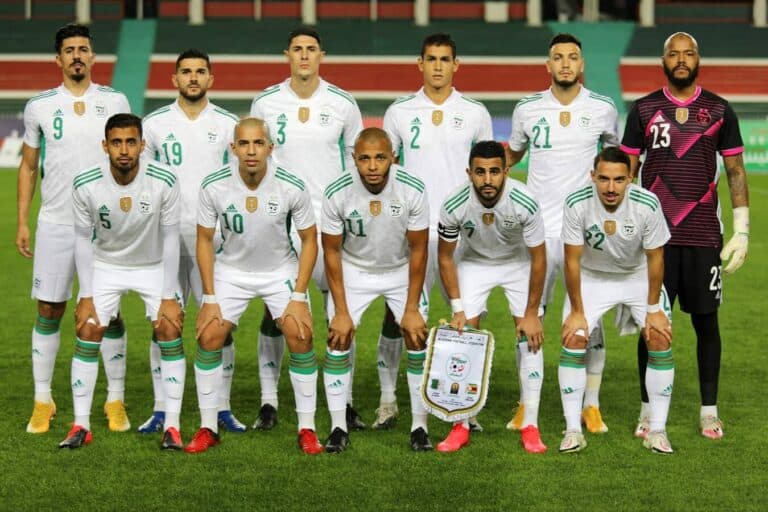 منتخب الجزائر وبوركينا فاسو watanserb.com