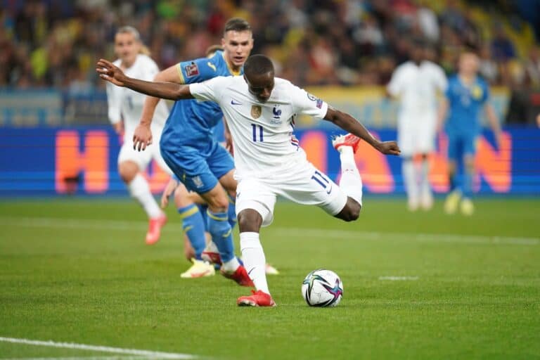 منتخب فرنسا وأوكرانيا watanserb.com