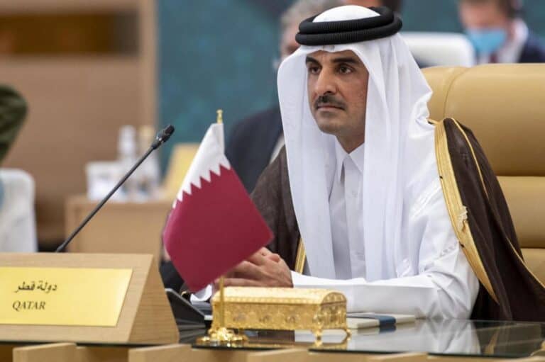 خبير أمني يتحدّث عن أهميّة خطاب أمير قطر أمام مجلس الشورى خطاب أمير قطر أمام مجلس الشورى يرسم خطاً تحت الانقسامات القبلية والمغامرات الإقليمية watanserb.com