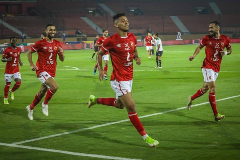 الأهلي يفوز بشق الأنفس على البنك الأهلي في الدوري المصري (شاهد) احتفال فريق الزمالك بهدف محمد شريف watanserb.com