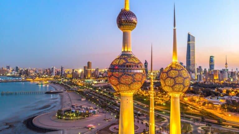 الكويت تحتج على تصريحات جورج قرداحي وتستدعي القائم بالأعمال اللبناني watanserb.com
