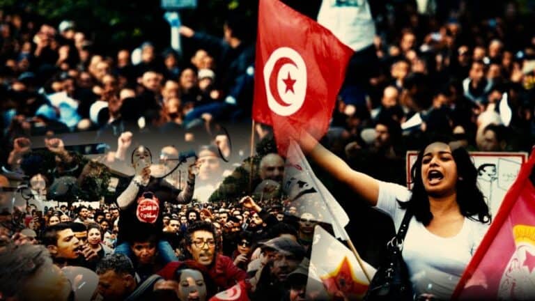 ذكرى ثورة الياسمين في مهد الربيع العربي تونس “تتلاشى”! watanserb.com