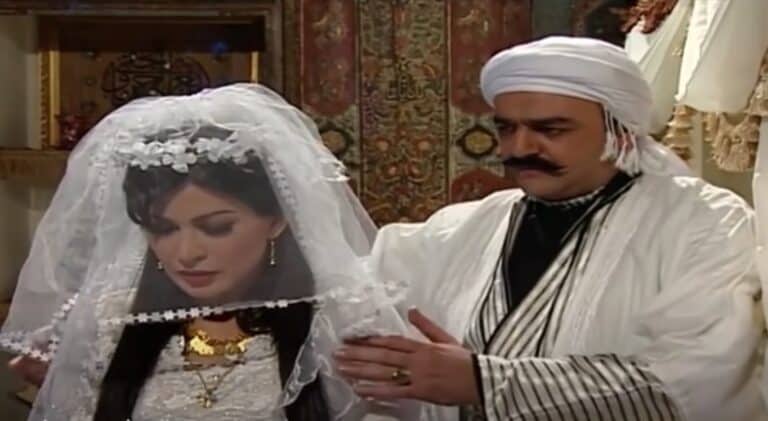 النجمة جومانا مراد، الشهيرة بـ "زوجة العكيد أبو شهاب" تنشر صوراً بالشورت watanserb.com