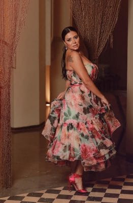 رانيا يوسف ارتدت فستاناً سعره 30 ألف جنيه