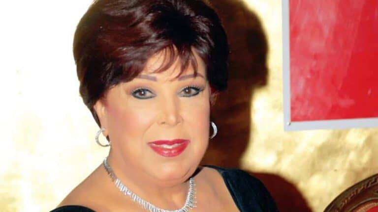 “شاهد” ابنة رجاء الجداوي تكشف اخر كلمات والدتها وهذا ما كانت تفعله كل يوم بعد قراءة القرآن! رجاء الجداوي watanserb.com