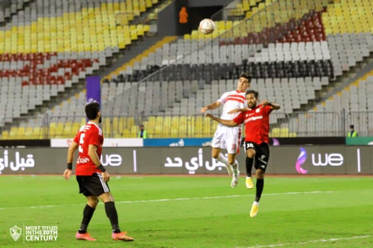 الزمالك يواصل الدفاع عن لقبه بفوز نظيف على طلائع الجيش (فيديو) الزمالك يفوز على طلائع الجيش في منافسات الدوري المصري watanserb.com