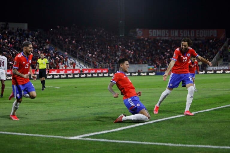 مباراة منتخب تشيلي وفنزويلا في تصفيات كأس العالم 2022 watanserb.com