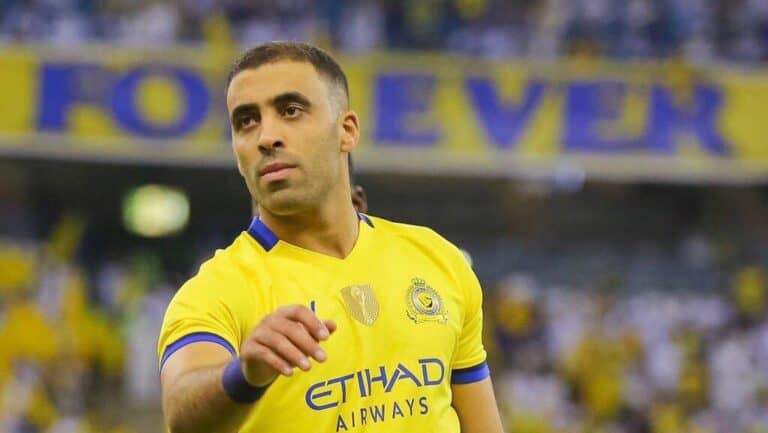 النصر السعودي وأسباب فسخ تعاقده مع المغربي عبد الرزاق حمد الله watanserb.com