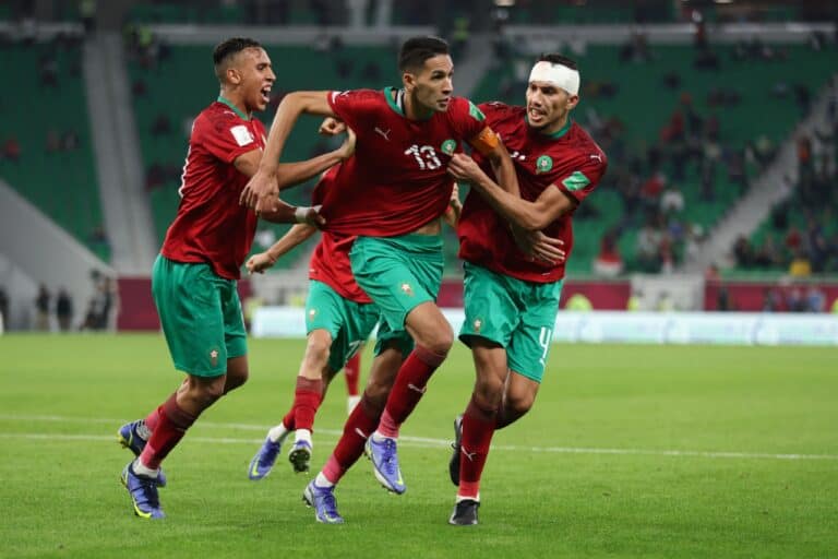 بدر بانون يصدم الجماهير المغربية بكلمات قاسية عقب الخسارة أمام الجزائر (فيديو) بدر بانون يصدم الجماهير المغربية بكلمات قاسية بعد الخسارة أمام الجزائر watanserb.com