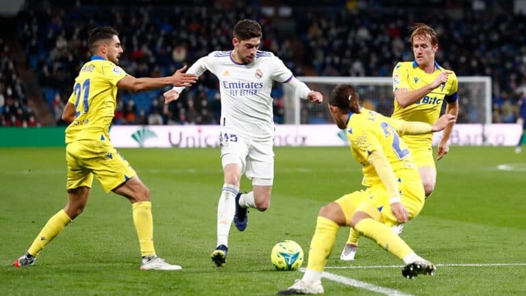 مباراة ريال مدريد وقادش في الدوري الإسباني watanserb.com