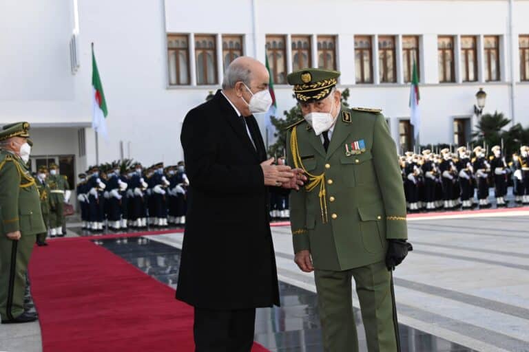 “الويل لمن اعتدى” .. تبون يوجّه رسائل غير مباشرة للمغرب من مقرّ وزارة الدفاع تبون يوجّه رسائل غير مباشرة للمغرب من مقرّ وزارة الدفاع watanserb.com