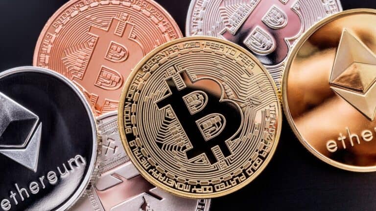 سقوط كبير للعملات الرقمية عقب قرارات الفيدرالي الأمريكي watanserb.com