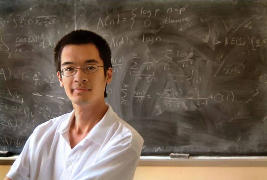 أذكى 8 أشخاص 