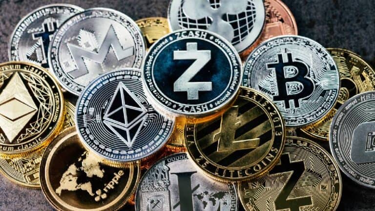 رغم قرع طبول الحرب.. العملات المشفرة ترتفع بقوة في تعاملات اليوم العملات الرقمية المشفرة watanserb.com