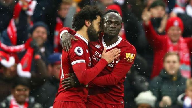 المدرب ” كلوب” والهدية الخاصة للفائز بلقب كأس أمم أفريقيا بين صلاح وماني صلاح وماني والهدية الخاصة من قبل المدرب الألماني يورغن كلوب watanserb.com