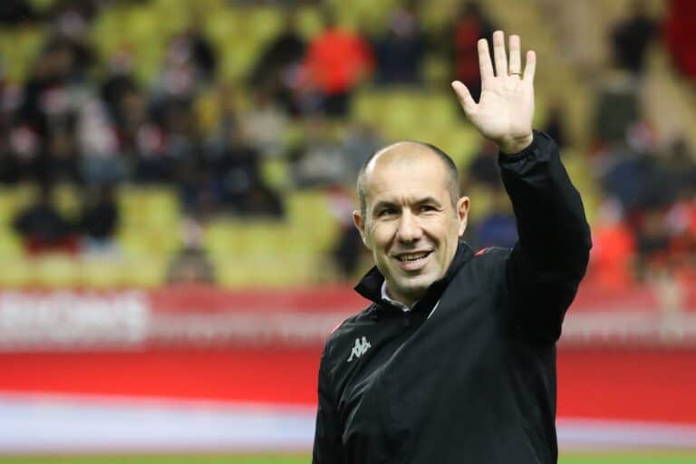 الهلال يقيل المدرب البرتغالي جارديم ويعين مدربه السابق دياز watanserb.com
