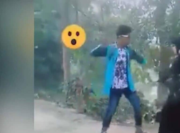 فيديو صادم لشاب هندوسي يصفع محجبة في الهند يفجر موجة غضب (شاهد) هندوسي يصفع هندية مسلمة watanserb.com
